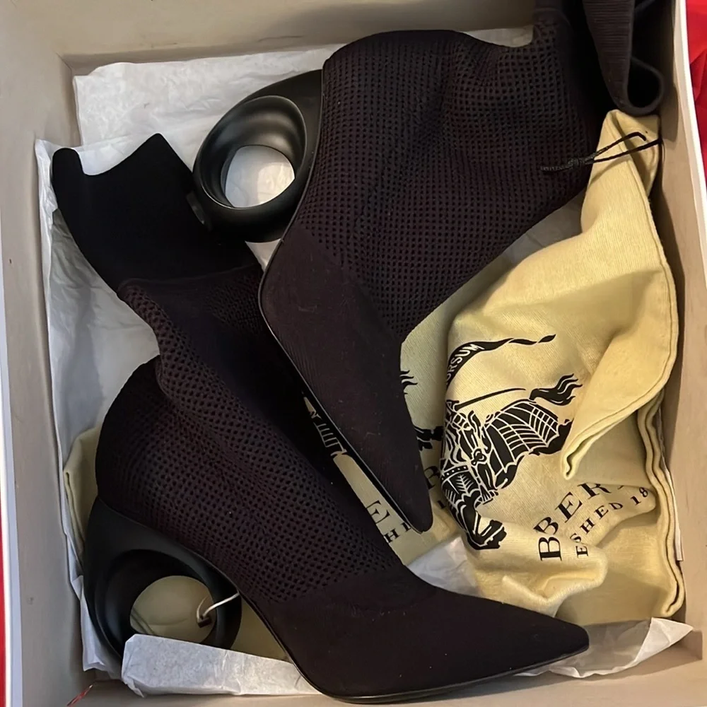 Burberry Stretch Knit Sock Bootie Pumps with Round Sculpted Heel, NWT, size 40